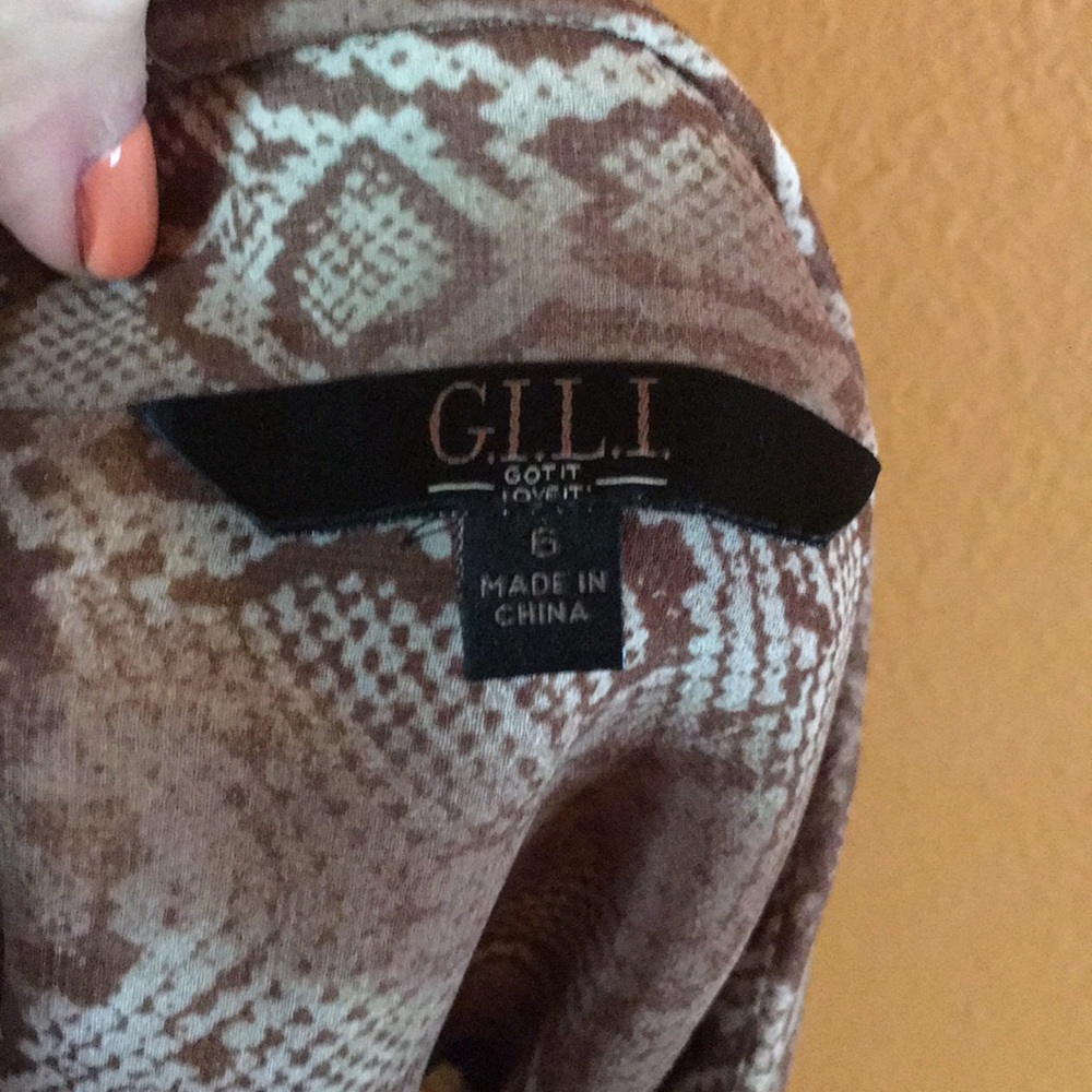 Printed blouse. - Picture 6 of 6